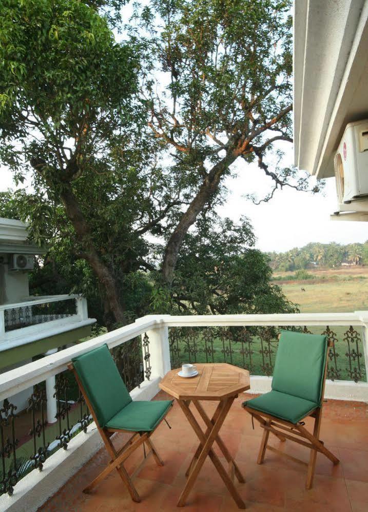 White Square Nirvana, Parra Mapusa Exterior foto